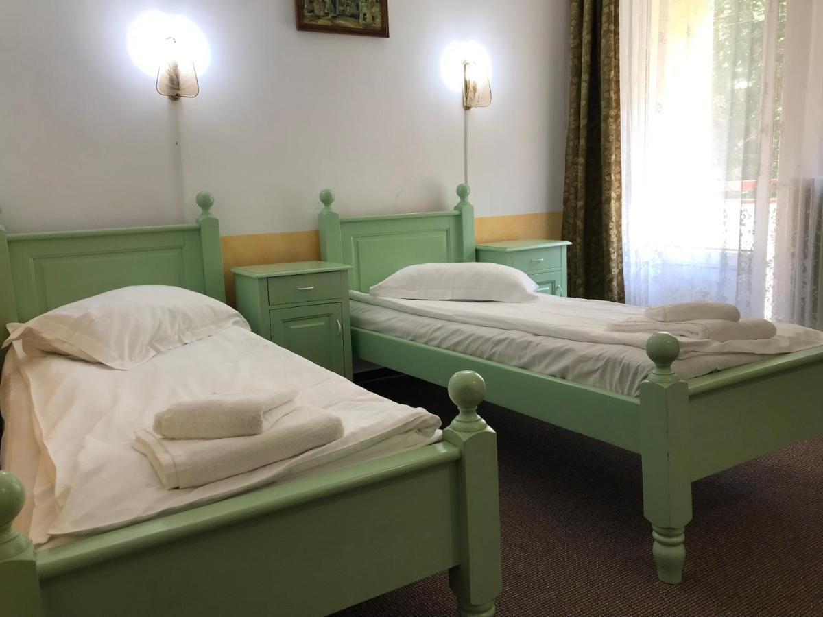 Hotel Hefaistos - Sovata Eksteriør bilde