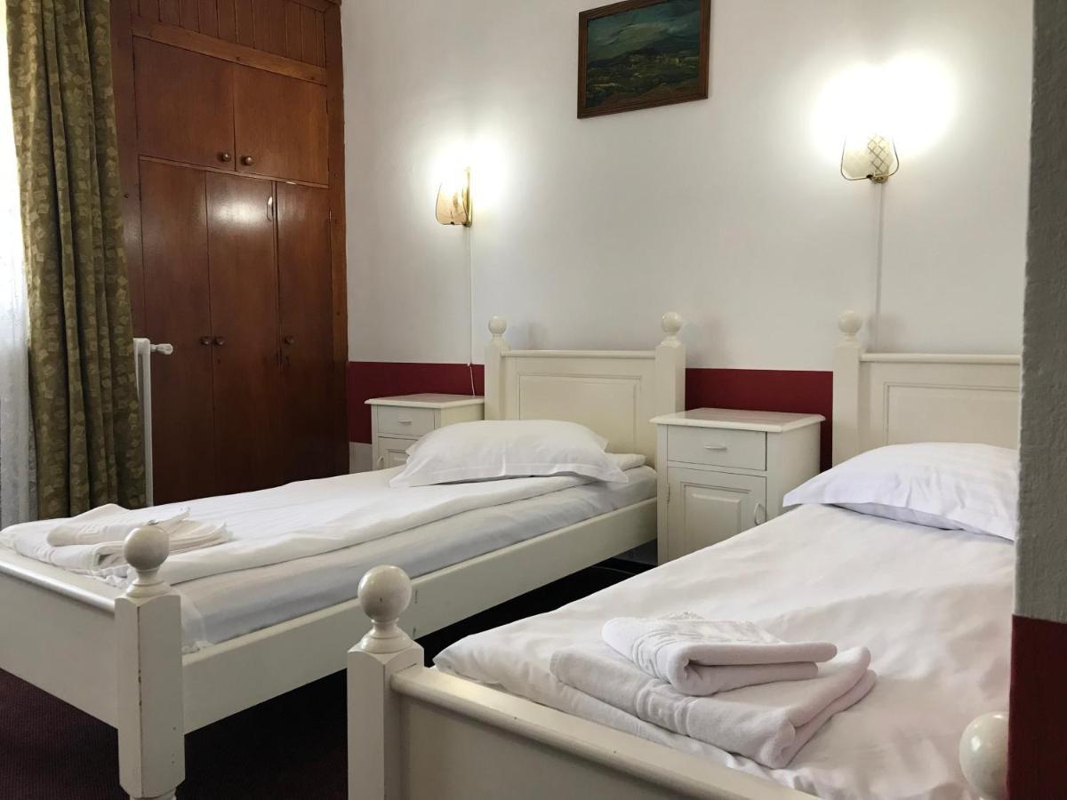 Hotel Hefaistos - Sovata Eksteriør bilde