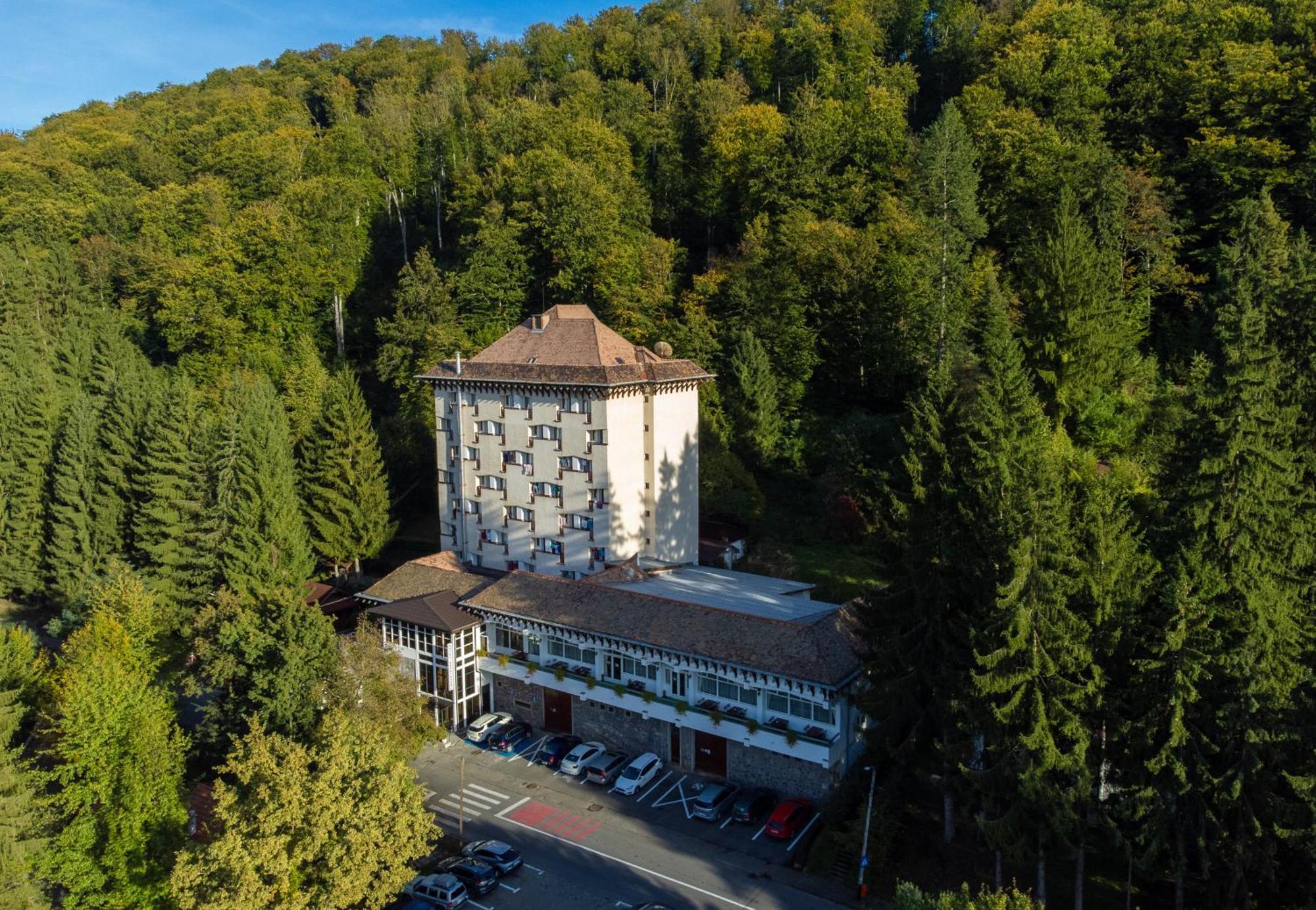 Hotel Hefaistos - Sovata Eksteriør bilde