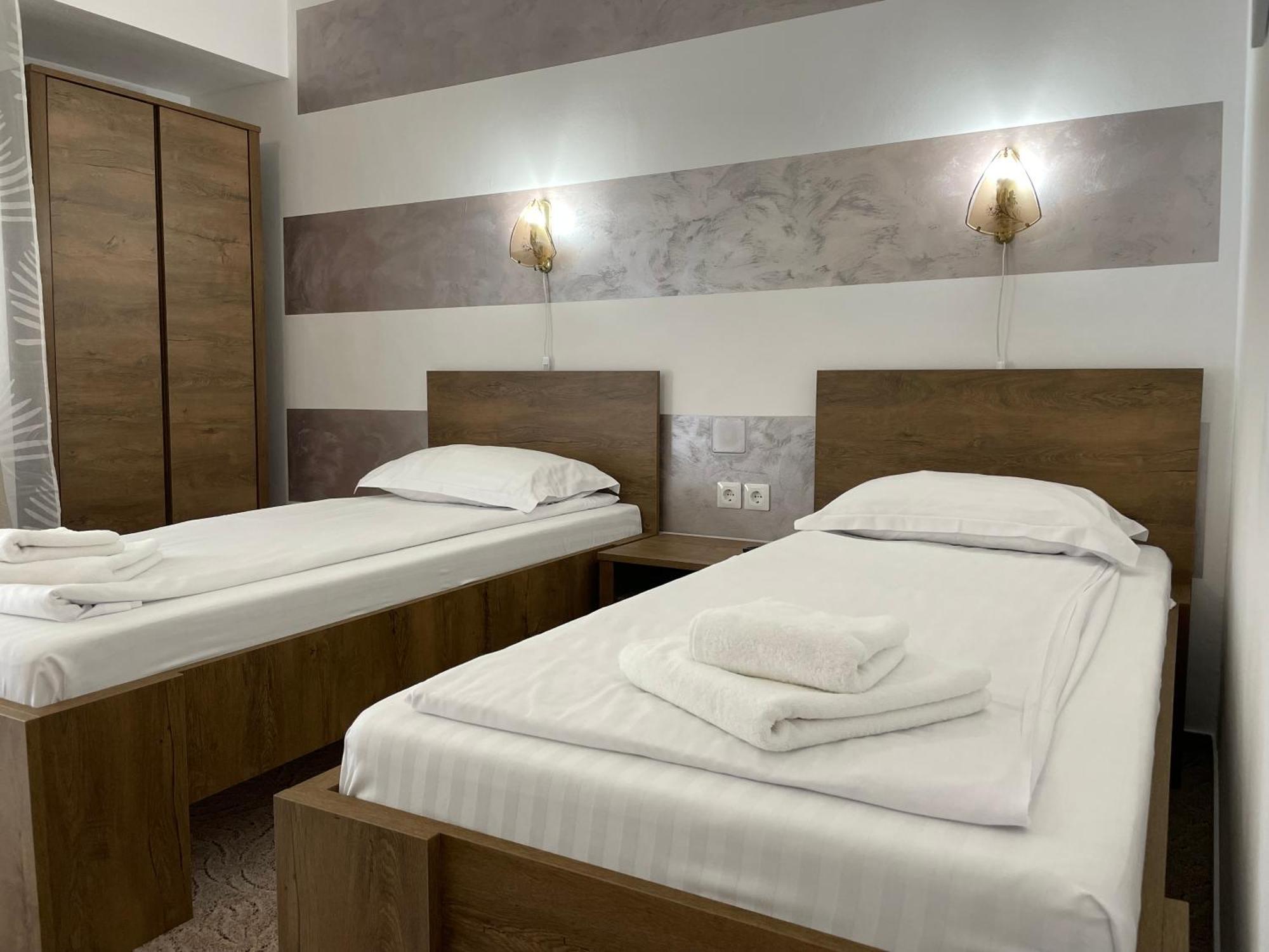 Hotel Hefaistos - Sovata Eksteriør bilde