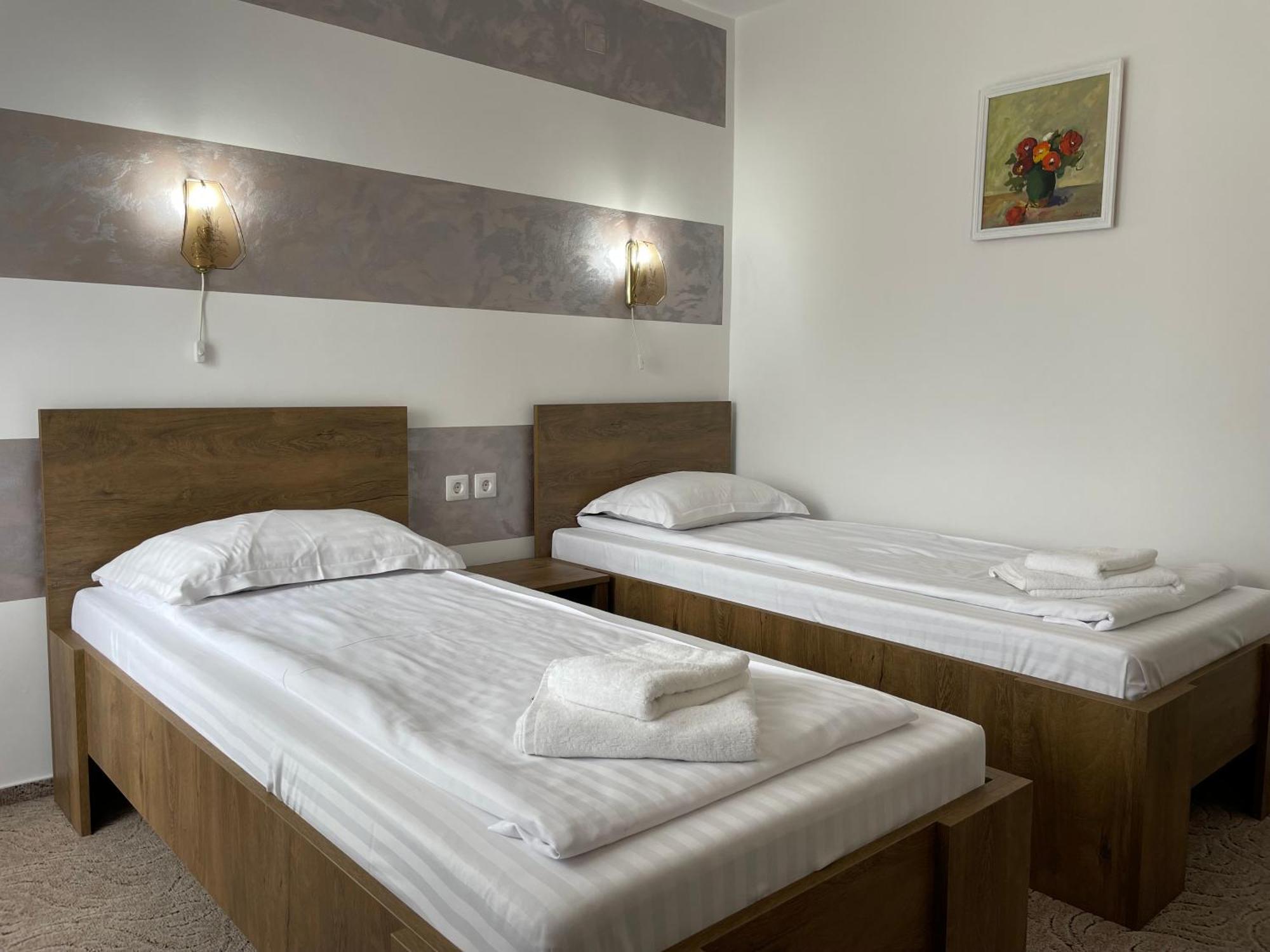 Hotel Hefaistos - Sovata Eksteriør bilde