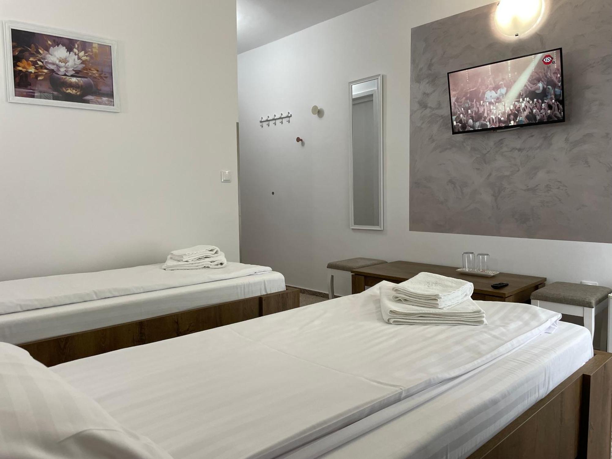 Hotel Hefaistos - Sovata Eksteriør bilde