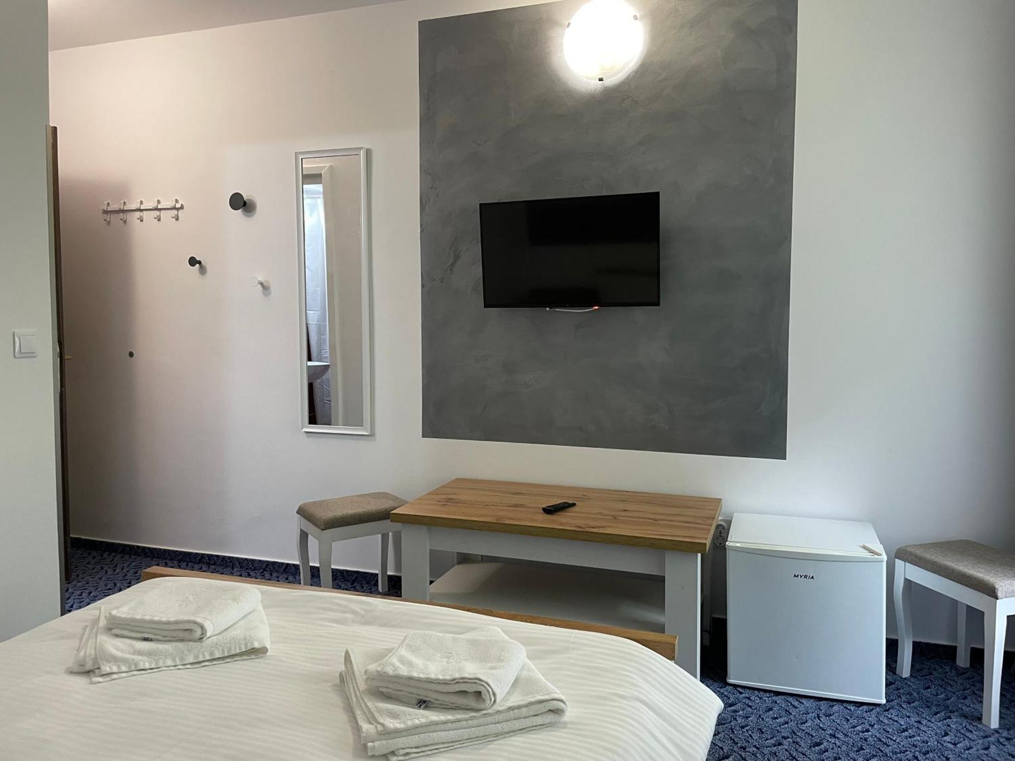 Hotel Hefaistos - Sovata Eksteriør bilde